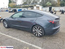 Tesla Model 3 2024