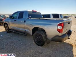 Toyota Tundra 2021 5