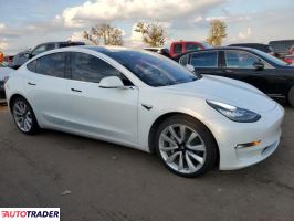 Tesla Model 3 2018