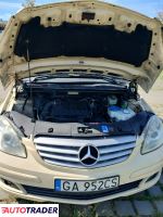 Mercedes B-klasa 2005 2.0 109 KM