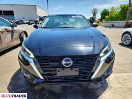 Nissan Altima 2025 2