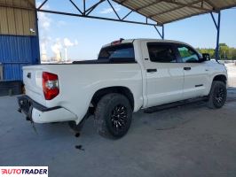 Toyota Tundra 2021 5