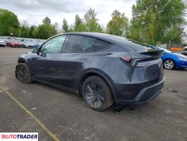 Tesla Model Y 2026