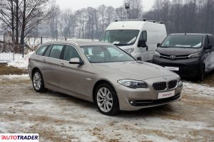 BMW 530 2011 3.0 258 KM