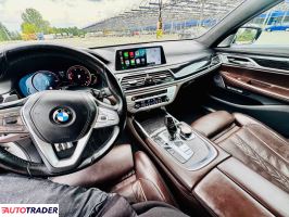 BMW 750 2017 3.0 400 KM BMW 750 2017 3.0 400 KM
