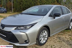Toyota Corolla - zobacz ofertę Toyota Corolla - zobacz ofertę