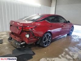 Nissan Altima 2025 2