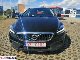 Volvo V40 Cross Country 2018 2.0 120 KM