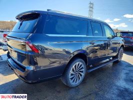 Lincoln Navigator 2025 3