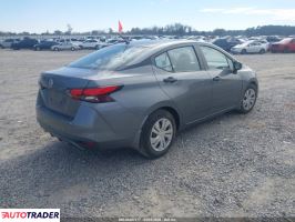 Nissan Versa 2020 1