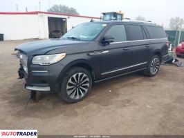 Lincoln Navigator 2022 3