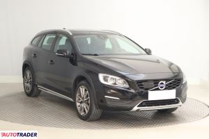 Volvo V60 Cross Country 2018 2.0 241 KM