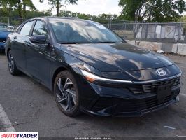 Hyundai Elantra - zobacz ofertę