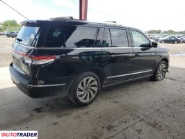 Lincoln Navigator 2022 3