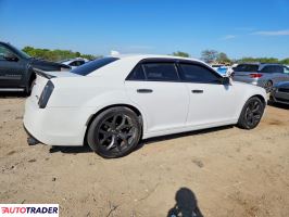 Chrysler 300C 2021 3