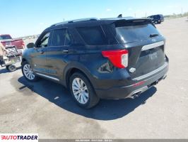 Ford Explorer 2021 3