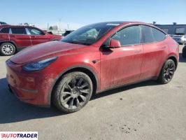 Tesla Model Y 2022 Tesla Model Y 2022