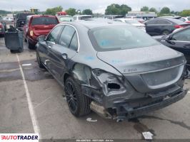 Mercedes 300 2021 2 Mercedes 300 2021 2