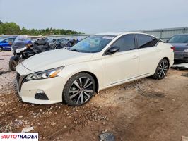 Nissan Altima - zobacz ofertę
