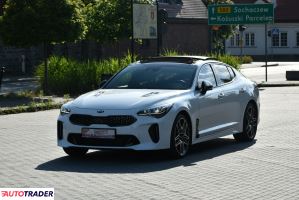 Kia Stinger 2022 3.3 366 KM