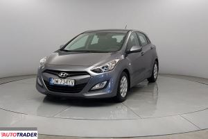 Hyundai i30 2015 1.6 110 KM Hyundai i30 2015 1.6 110 KM