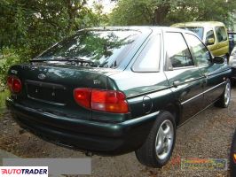 Ford Escort 2001 1.6 90 KM