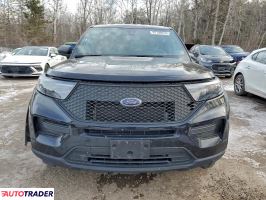 Ford Explorer 2022 3