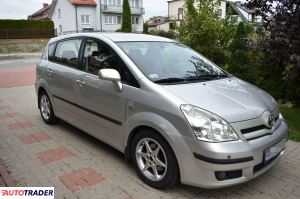 Toyota Corolla 2005 2.0 117 KM