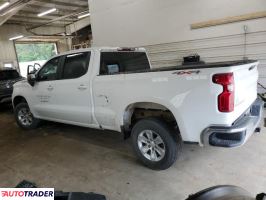 Chevrolet Silverado 2023 2