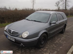 Lancia Lybra 2001 2.0 154 KM Lancia Lybra 2001 2.0 154 KM