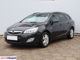 Opel Astra 2012 1.4 138 KM Opel Astra 2012 1.4 138 KM