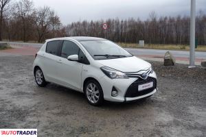 Toyota Yaris 2015 1.5 74 KM