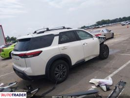 Nissan Pathfinder 2023 3