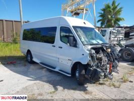 Mercedes 500 - zobacz ofertę