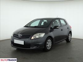 Toyota Auris 2011 1.4 88 KM
