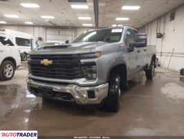 Chevrolet Silverado 2025 6