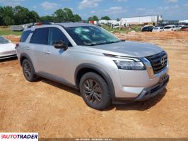 Nissan Pathfinder 2022 3