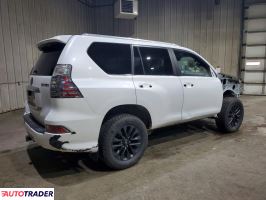 Lexus GX 470 2021 4