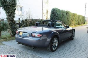 Mazda MX-5 2006 1.8 126 KM Mazda MX-5 2006 1.8 126 KM