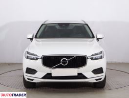 Volvo XC60 2021 2.0 194 KM