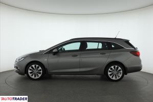 Opel Astra 2017 1.4 123 KM