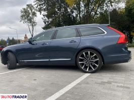 Volvo V90 2017 2.0 235 KM