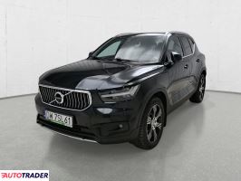 Volvo XC40 2020 2.0 150 KM