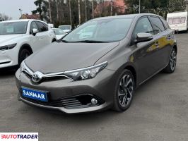 Toyota Auris 2017 1.2 116 KM