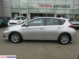 Toyota Auris 2016 1.3 99 KM
