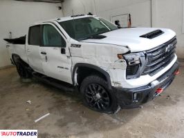 Chevrolet Silverado 2025 6