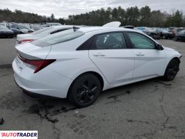 Hyundai Elantra 2021 1