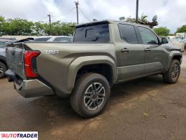Toyota Tacoma 2025 2