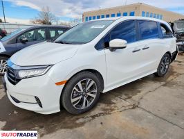 Honda Odyssey 2021 3