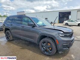 Jeep Cherokee 2025 3